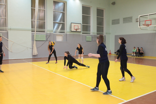 Первенство университета по волейболу среди женских сборных команд факультетов